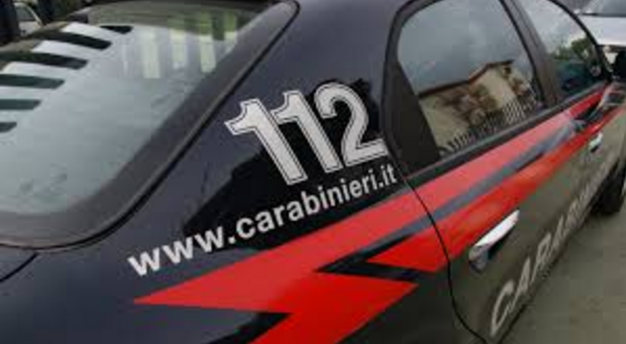 Blitz dei carabinieri a Rione Traiano: grosso sequestro di droga