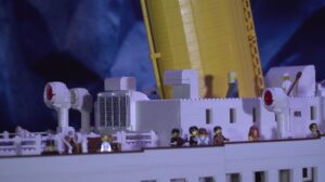titanic lego