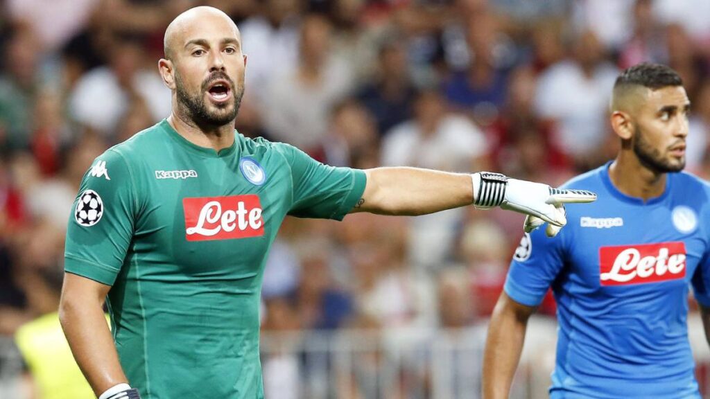 Reina, parla il papà: "Mio figlio e De Laurentiis si chiariscano"