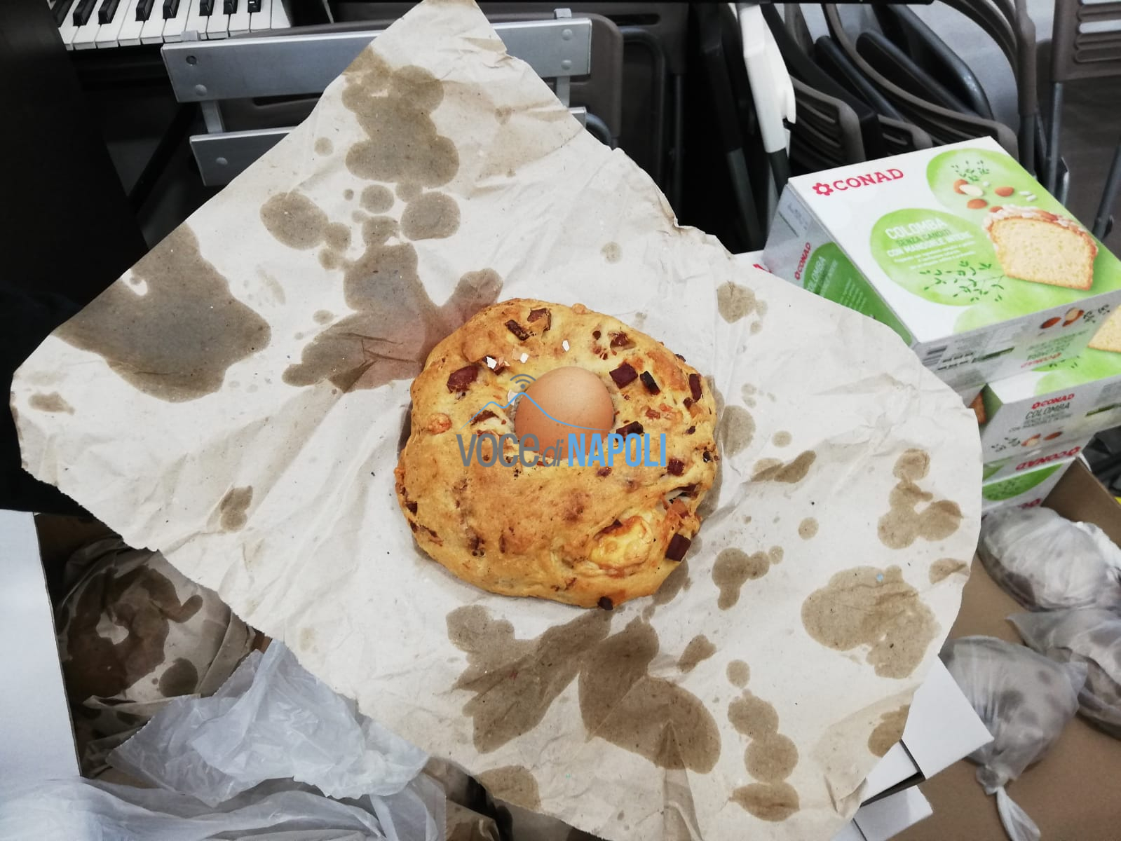 Napoli, gli 'Angeli' dei Quartieri regalano il 'casiatello solidale' ai bisognosi