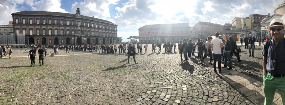 Napoli, c'è la fila per aiutare il piccolo Alessandro: la solidarietà dei napoletani