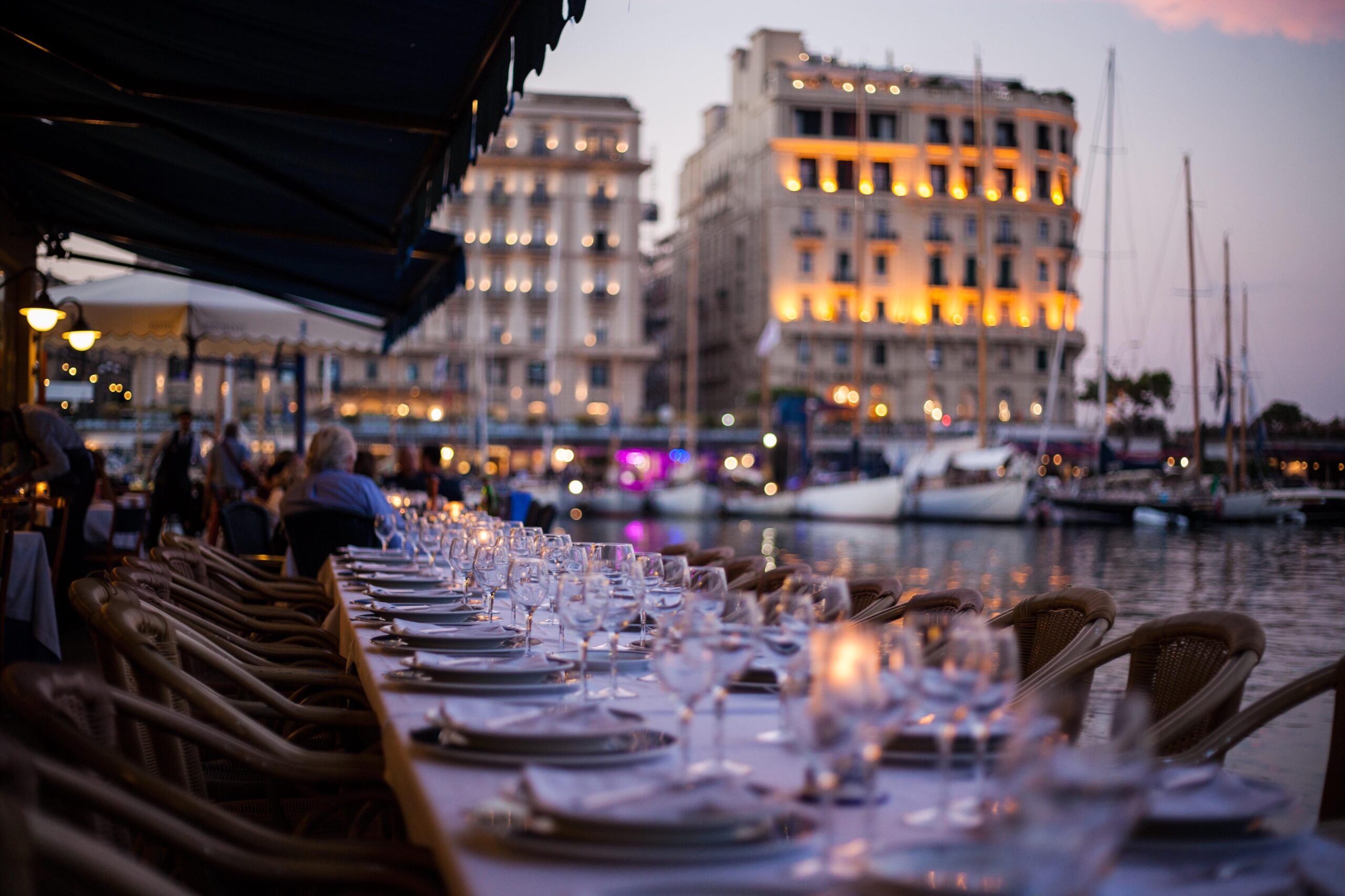 Borgo Marinari, tra storia e leggenda il fascino di un luogo unico e sul mare