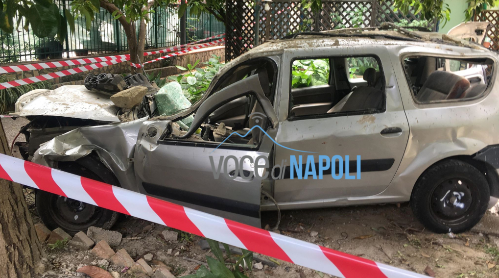 Grave incidente a Posillipo, strada temporaneamente chiusa: la dinamica e le condizioni delle vittime