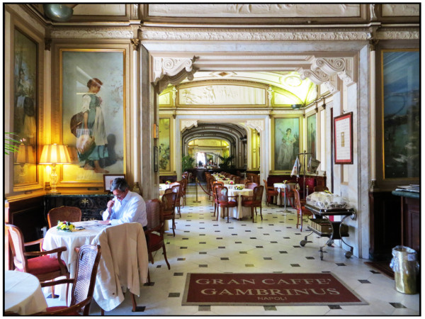 Gran-Caffè-Gambrinus-2-600x450