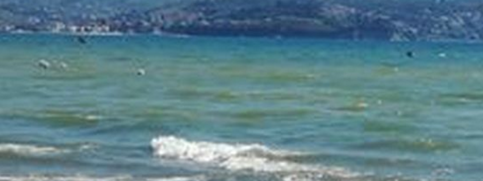 Mare del Cilento: segnalata una chiazza oleosa in acqua 