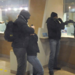 Terrore a Casal di Principe, rapina in una banca all'orario di apertura