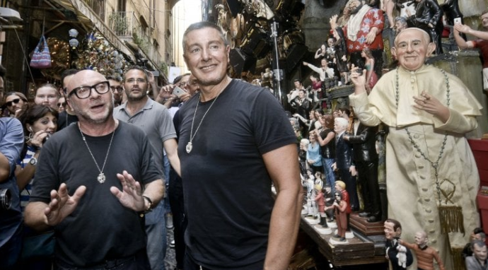 D&G-Napoli dall'amore all'odio in pochi click