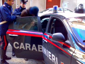 Arrestati 3 affiliati del clan Moccia, "taglieggiavano" imprenditori locali