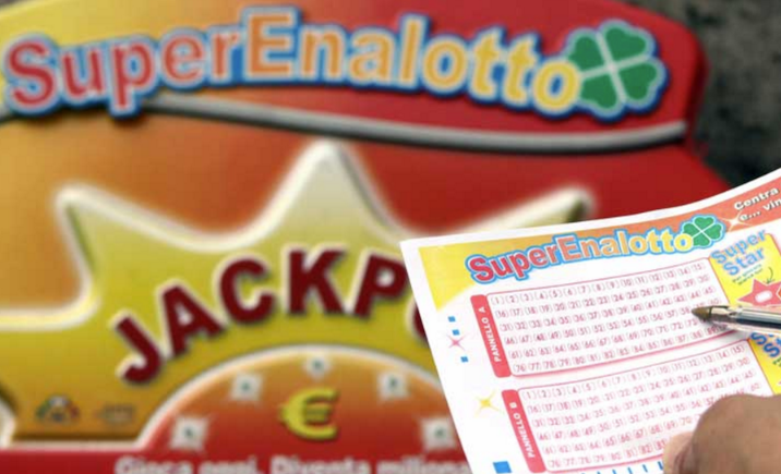 SuperEnalotto, '5' vincente a Nola: portati a casa 28mila euro