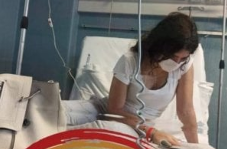 Napoli, Serena attende il trapianto ma lascia l'ospedale per l'esame: la giovane prende 100 alla maturità