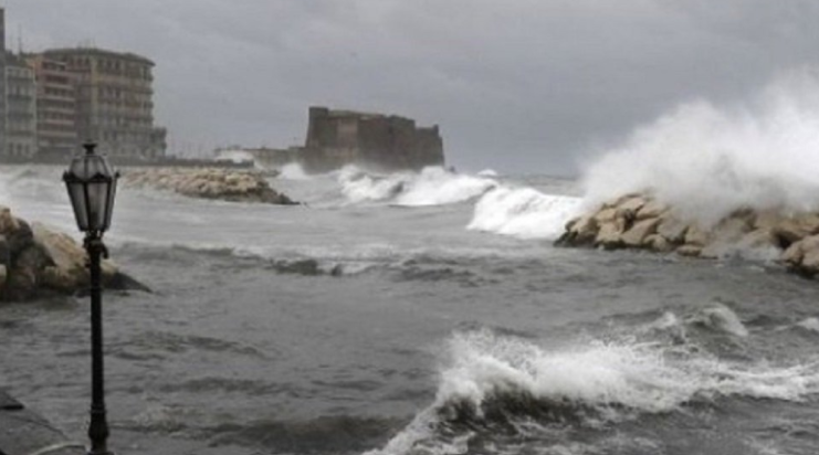 Temporali e rischio allagamenti, scatta l'allerta meteo in Campania: la nota della Protezione civile