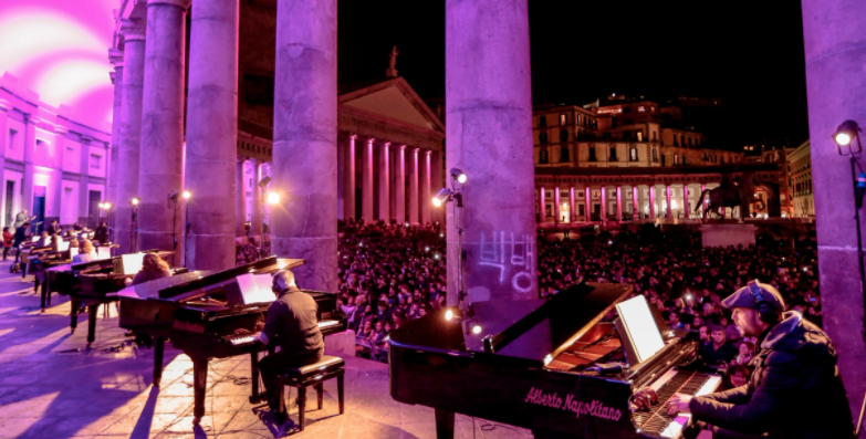 Napoli in ascolto di Piano City. 6 giorni e 150 concerti allestiti nei luoghi simbolo della città