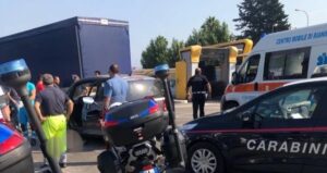 Pomigliano, trovato in auto senza vita: la vettura ferma in una pompa di benzina