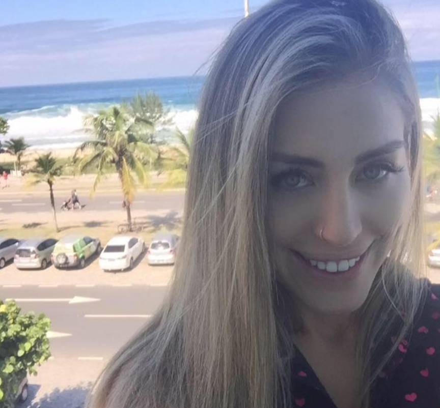 Dessa Nunes la nuova mascotte del Napoli? Il messaggio della modella brasiliana 