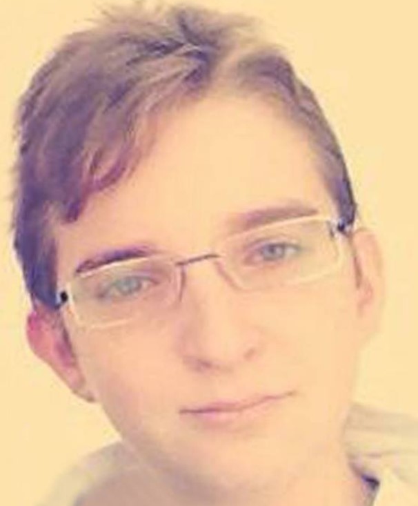 Muore a 17 anni aspettando un trapianto di polmoni, appello della famiglia dalla D'Urso