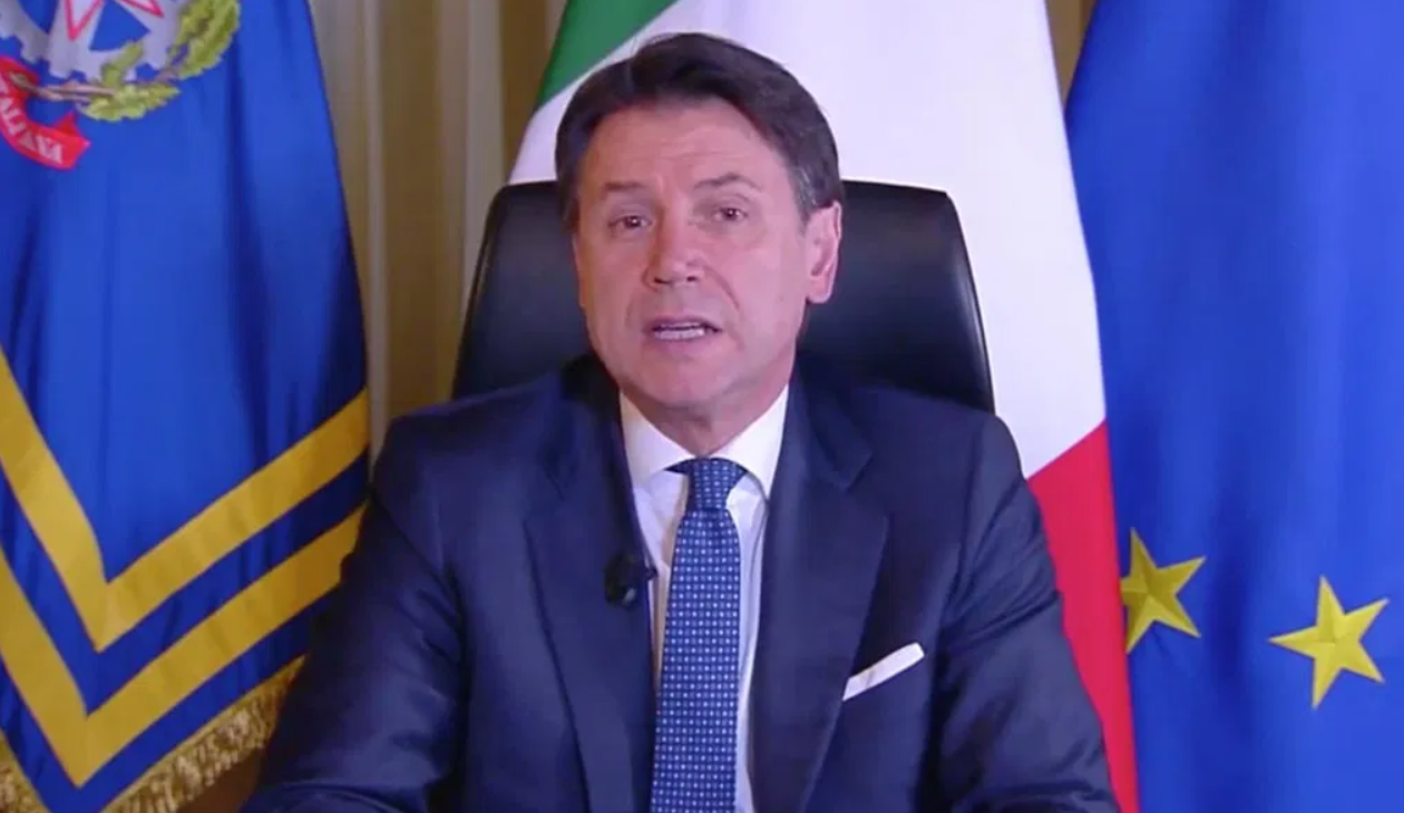 Conte parla alla Camera, fase 2: "Possibili aperture nelle regioni con meno contagi"