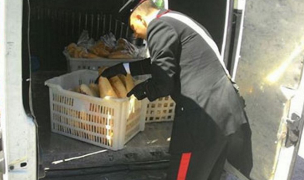 Giugliano: sequestro in un panificio della zona