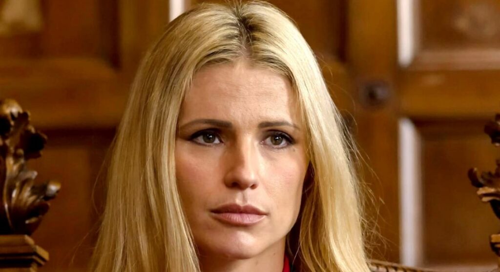 Lo sfogo di Michelle Hunziker dopo gli attacchi per il servizio di Striscia: "Sono stata malissimo"