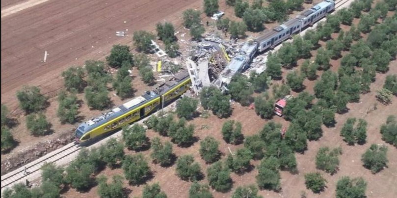 Tragedia ferroviaria in Puglia: "Mio padre era su quel treno"