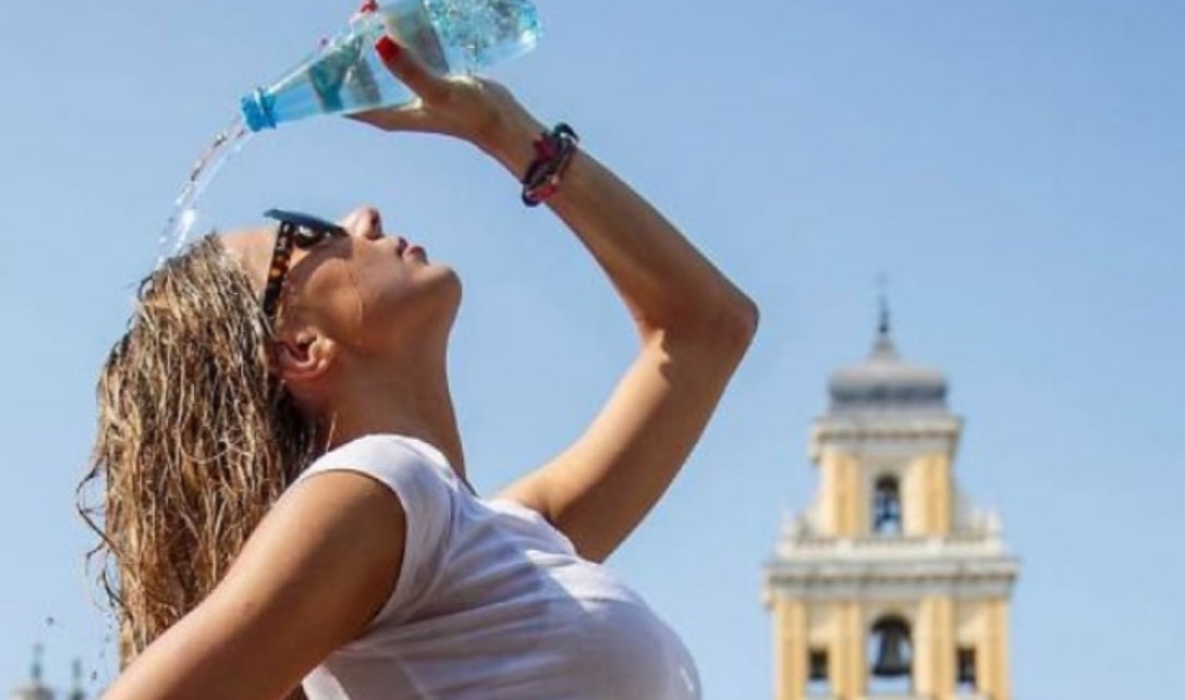 Meteo Napoli, dopo una breve instabilità arriva il caldo africano: primo accenno d'estate 