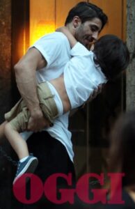 Andrea Iannone con Santiago, il gesto in assenza di Stefano non passa inosservato