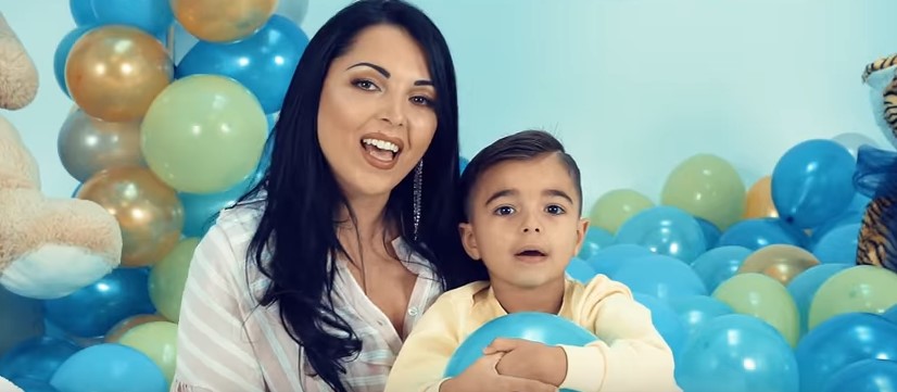 Nancy Coppola duetta con il figlio Vincenzo, il nuovo singolo "Mi Manchi"