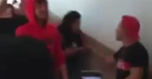 Festa sulle scale di un palazzo a Pozzuoli, denunciata una persona: è 47enne agli arresti domiciliari 