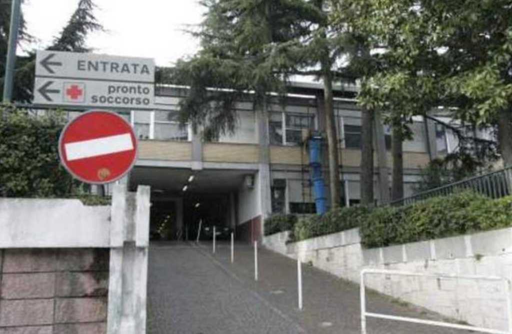 Morte sospetta all'ospedale San Paolo di Napoli: negativo il tampone