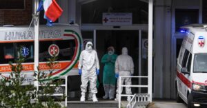 Incubo Covid a Mondragone, 40 i casi positivi e 4 persone sono sparite dalla zona rossa