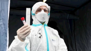 Coronavirus a Napoli, positivo il primario del reparto di Rianimazione dell'ospedale Monaldi