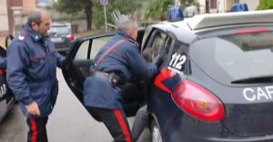 Racket ed estorsione, arrestato 45enne legato al clan Moccia