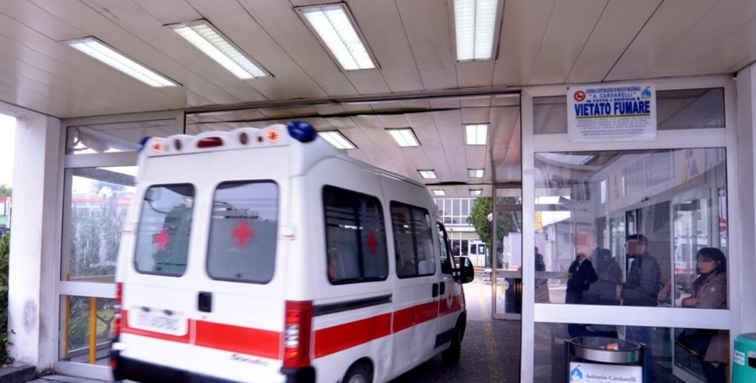 Marano piange Luigi Brancia, infermiere dell'ospedale Cardarelli 
