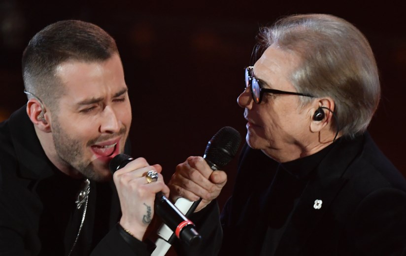 Sanremo, dopo l'esibizione la critica e i social attaccano Nino D'Angelo