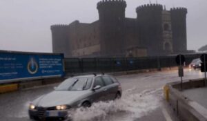 Allerta meteo in Campania, previsti piogge e temporali