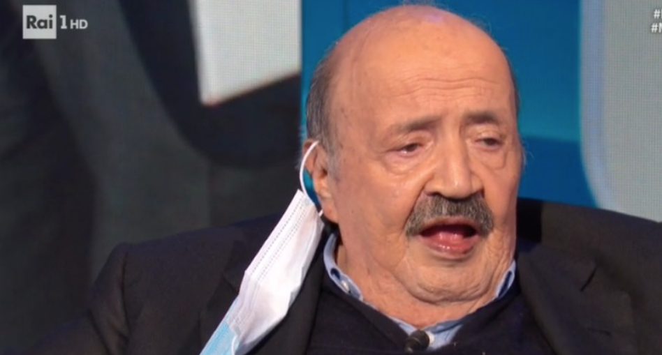 Maurizio Costanzo in lacrime in diretta tv: "Spero di poterli riabbracciare altrove"