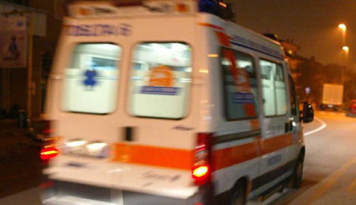 Va a trovare un amico in ufficio e muore, dramma nel Casertano 