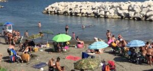 Previsioni meteo, caldo record da Nord a Sud: assaggio d'estate 
