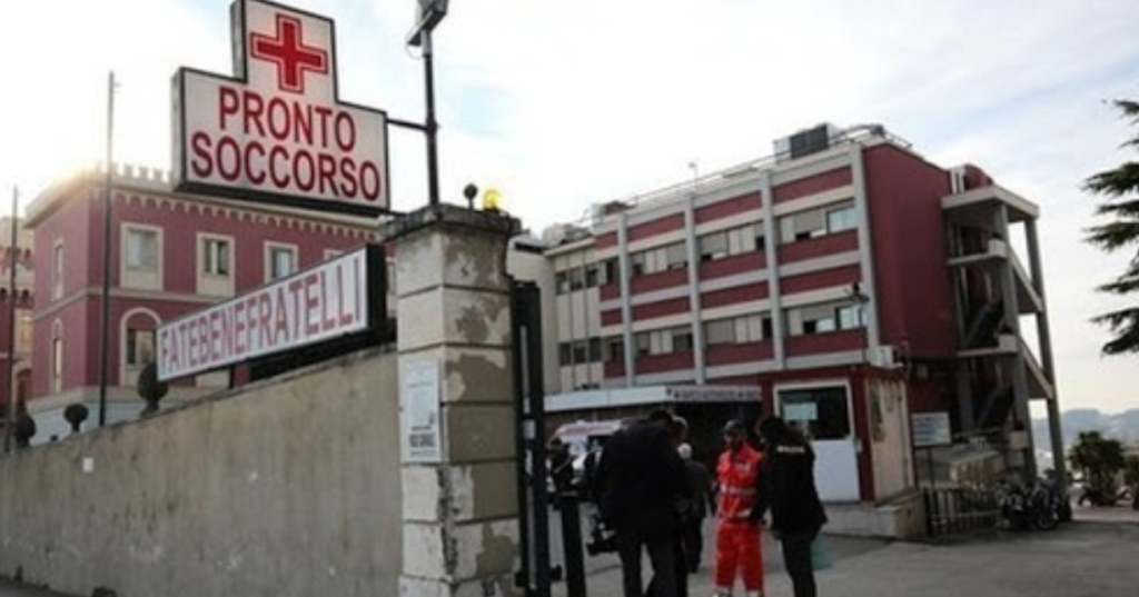 Dramma a Posillipo, ragazzo di 12 anni muore in ospedale, prima lo svenimento poi il decesso