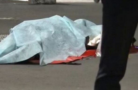 Giallo a Salerno: trovato uomo in una pozza di sangue