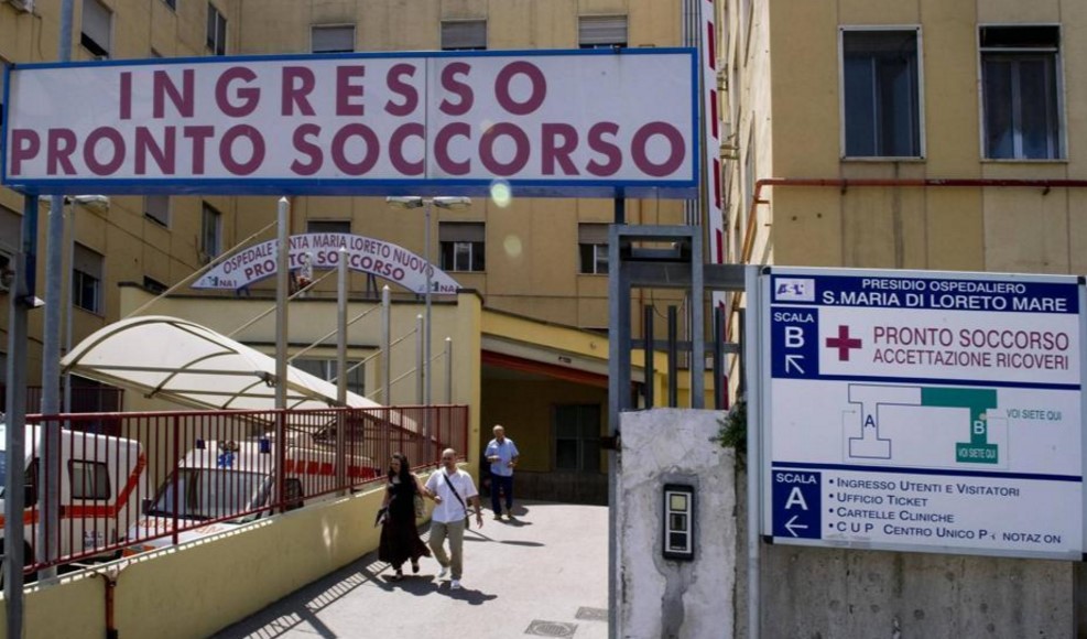 Napoli, terribile incidente stradale, muore un giovane