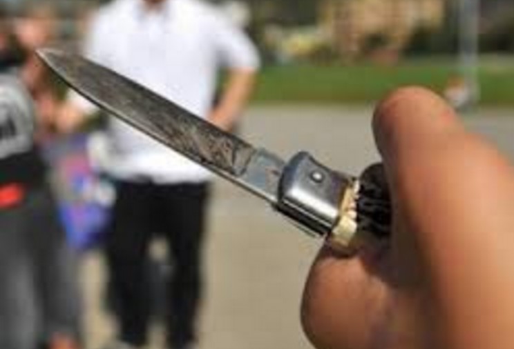 Napoli, minore aggredito da un gruppo di rapinatori