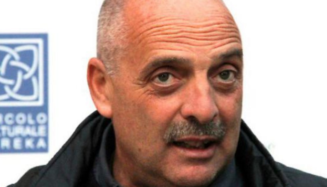 è gravissimo quello che dici, è per gente che la pensa come te che dice chi se ne frega che anni dopo anni si nascondono soprusi su bambini e donne