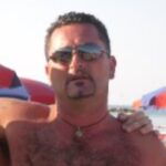 Dramma in vacanza, 48enne disperso in mare: apprensione per Giulio De Nigro 