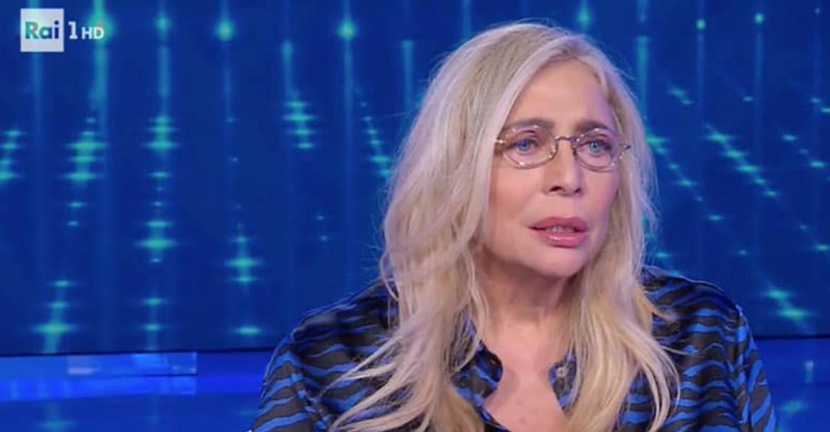 Mara Venier in lacrime durante l'ultima puntata della Porta dei Sogni: "Non riesco a dire niente"