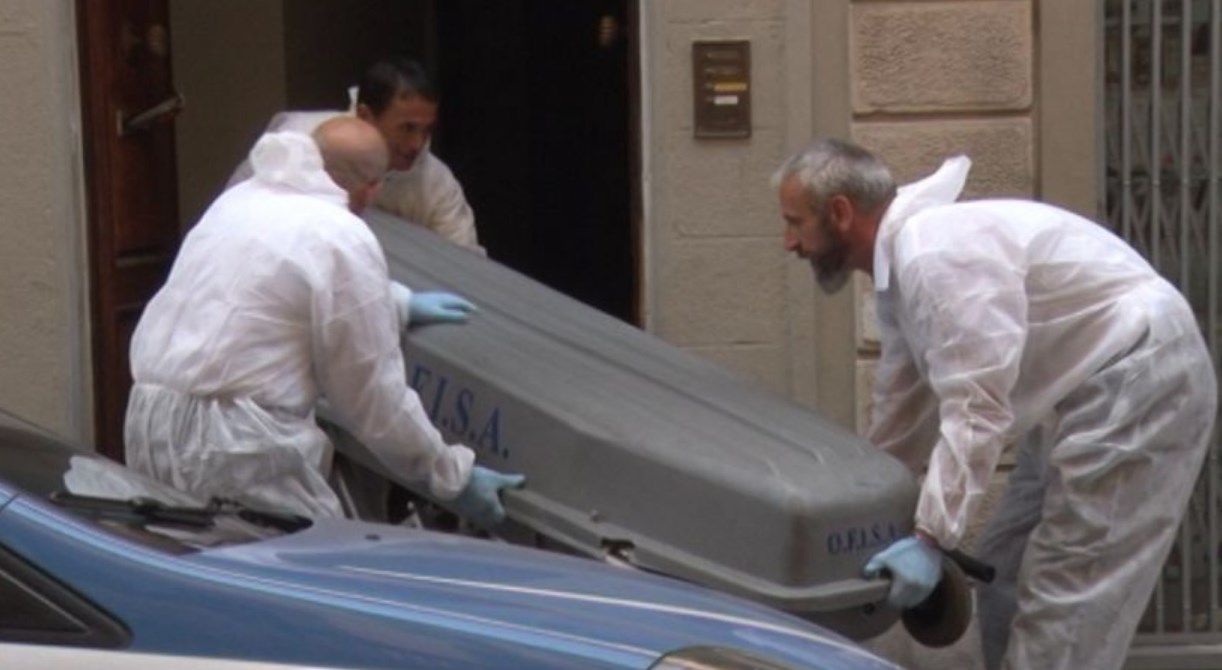 Dramma nel Salernitano, donna scivola nella vasca da bagno e muore 