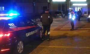 Controlli nel Napoletano, festa di compleanno con 8 persone: tutte segnalate alla Asl 