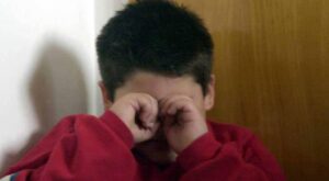 Vergogna ad Avellino, anziano abusava di un minore disabile Se lo dici, ti uccido e faccio vedere le foto