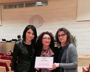 Diagnosi e cura delle patologie femminili, il Pascale premiato con tre Bollini rosa