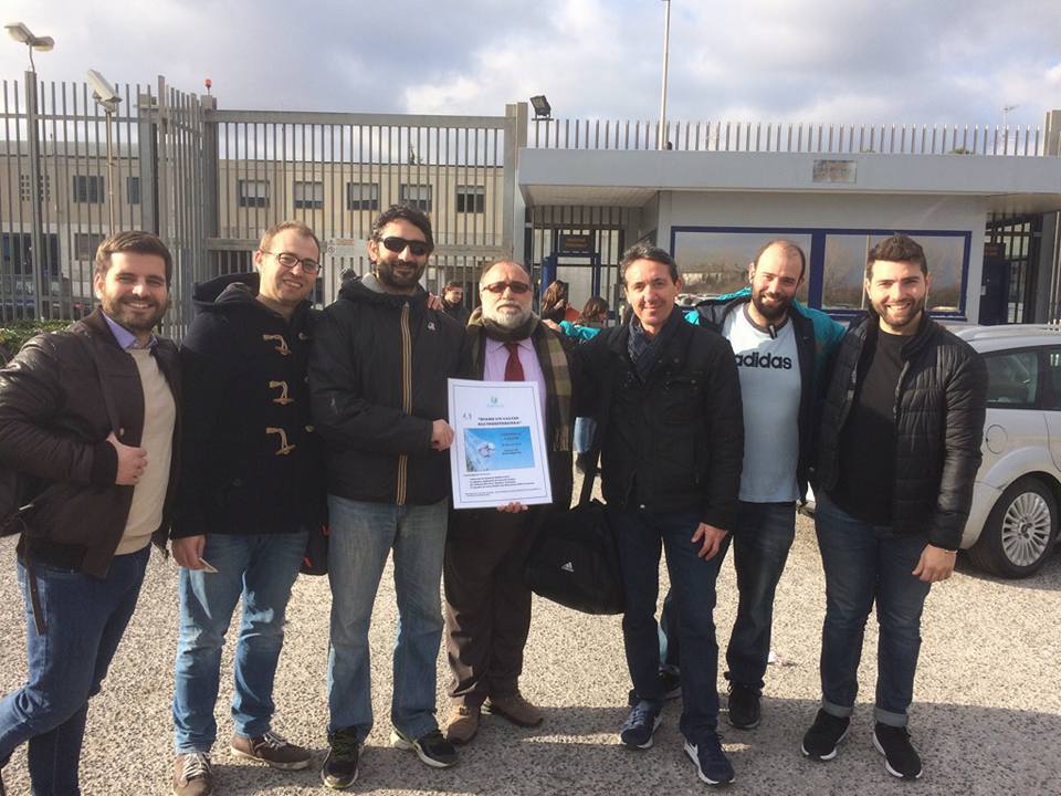 A Secondigliano vince la solidarietà: complimenti alla squadra dei detenuti