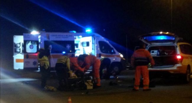 Incidente mortale sul raccordo, donna deceduta per lo choc